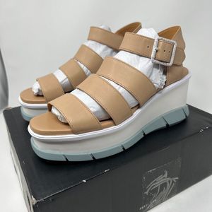 Sorel Tan and White Women's Sandals